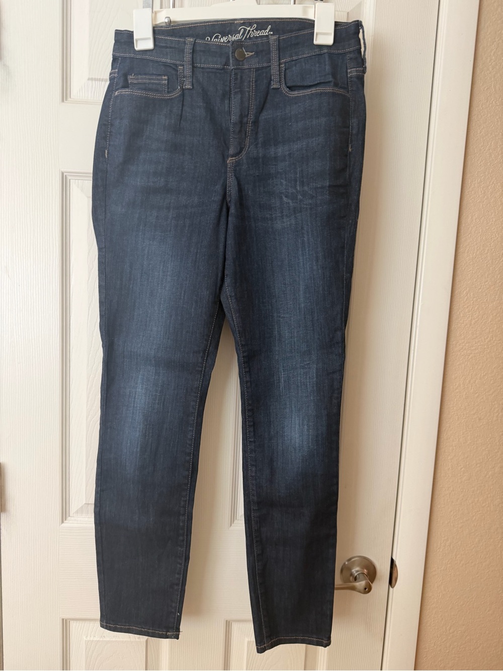 Universal Thread Dark Wash Skinny Jeans